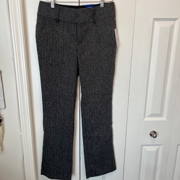 Apartment 9 size 4 pants - Picture 2 of 9